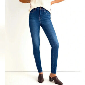 Madewell 10” High-Rise Skinny Jeans in Smithley wash